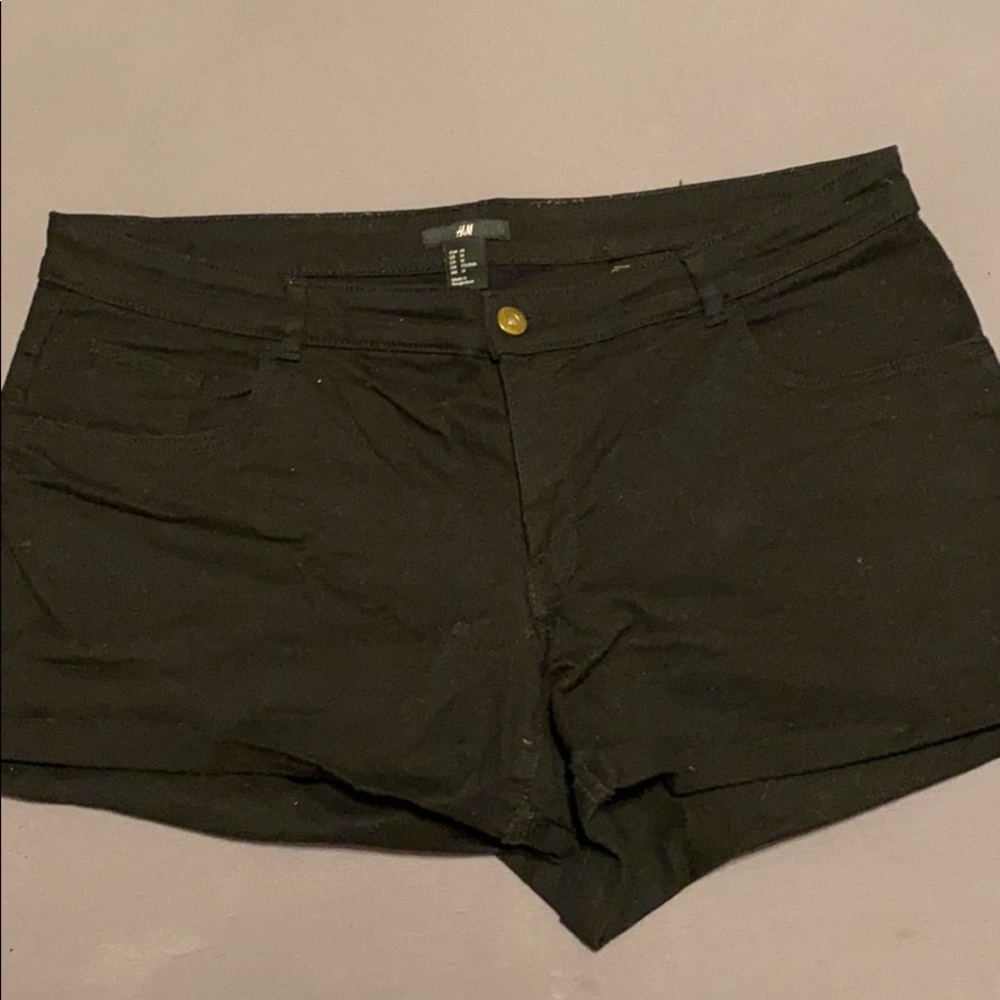 H&M Black Shorts